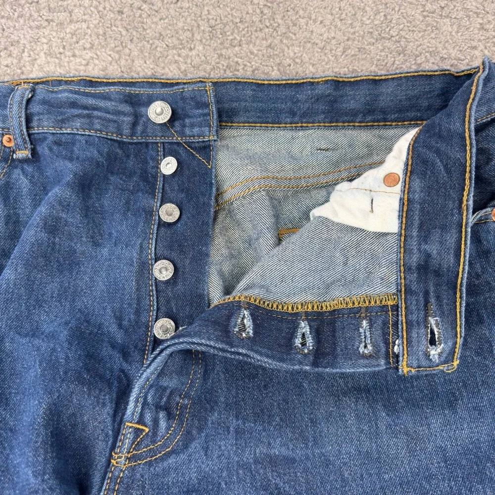 Levis 501 Original Fit Jeans Mens 36x28* Dark Wash Blue Button Fly Straight Leg‎